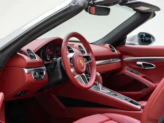 Porsche 718 — Фото автомобиля 8