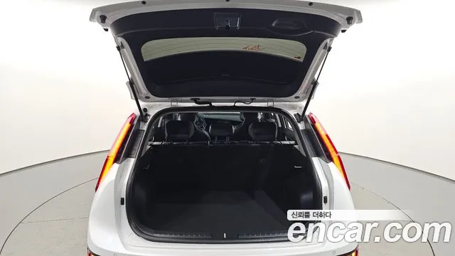 Kia Niro The All New — Фото автомобиля 30