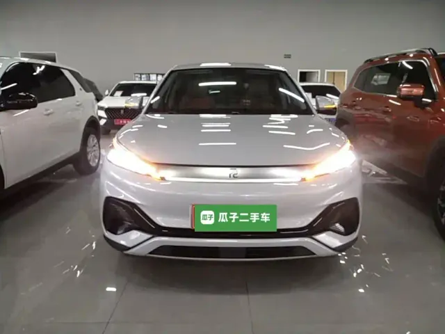 BYD Yuan PLUS — Фото автомобиля 2