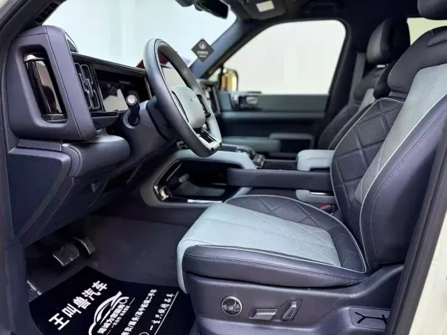 BYD FangChengBao Leopard 5 — Фото автомобиля 4