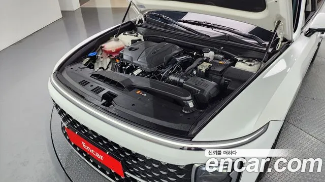 Hyundai Grandeur Grandeur (GN7) 2.5 Бензин 2WD — Фото автомобиля 6