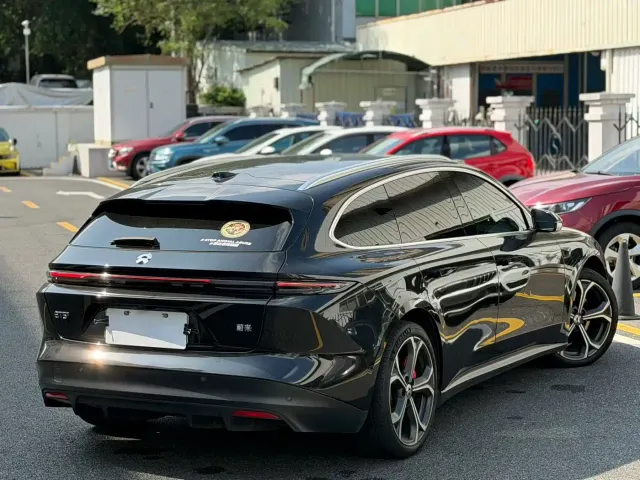 Nio ET5 Touring — Фото автомобиля 9
