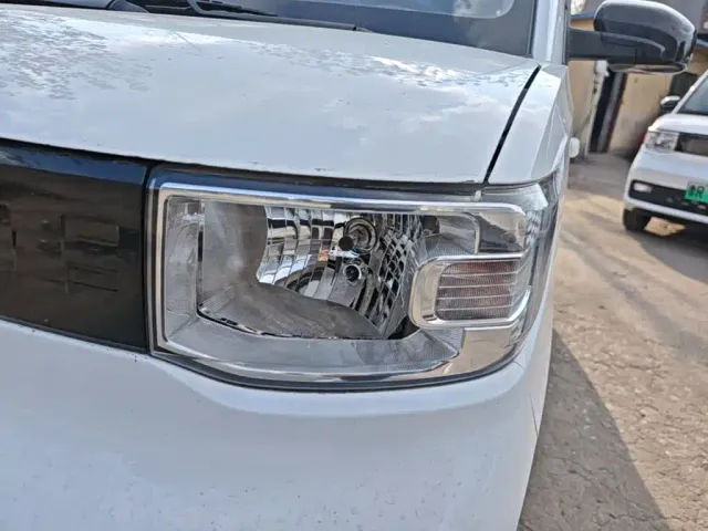 Wuling Hongguang Mini EV — Фото автомобиля 23