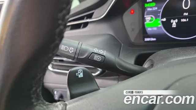 Chevrolet Bolt EV New — Фото автомобиля 28