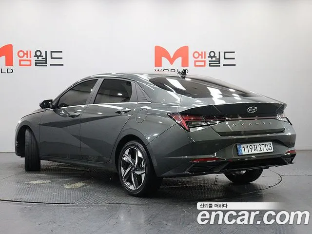 Hyundai Avante — Фото автомобиля 4