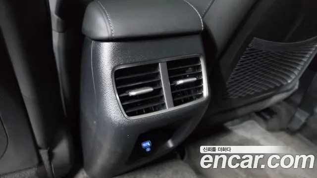 Hyundai Sonata — Фото автомобиля 19