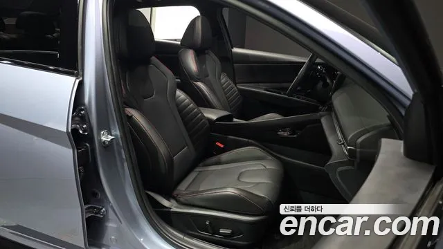 Hyundai Avante CN7 — Фото автомобиля 11