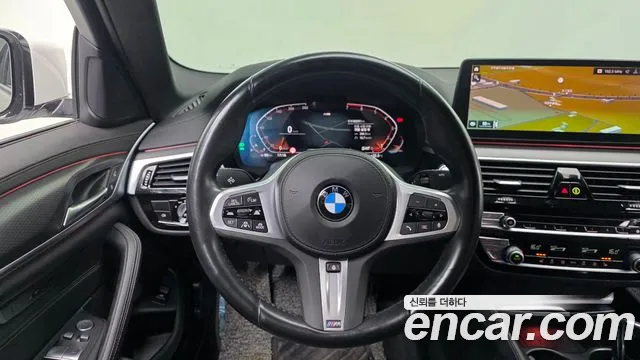 BMW 5 Series G30 — Фото автомобиля 23