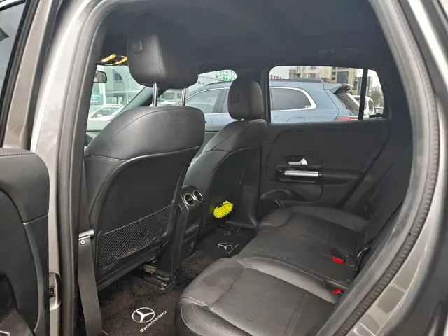 Mercedes-Benz EQA — Фото автомобиля 8