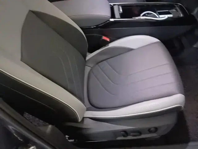 Volkswagen ID.3 — Фото автомобиля 24