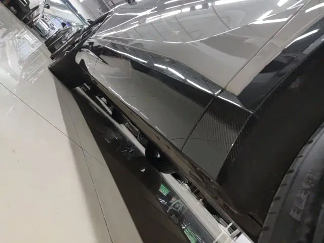 Lotus Eletre — Фото автомобиля 20