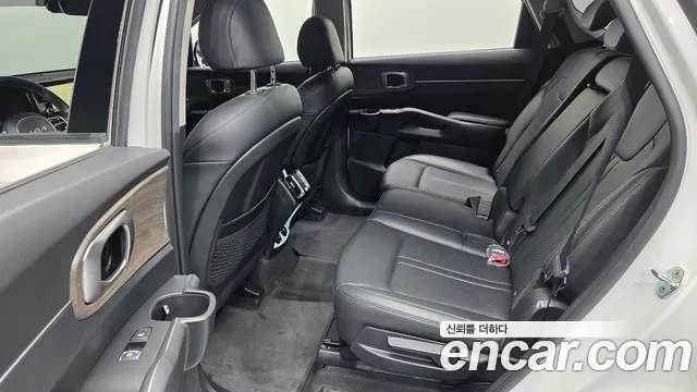 Kia Sorento Sorento 4-е поколение Дизель 2.2 2WD — Фото автомобиля 12