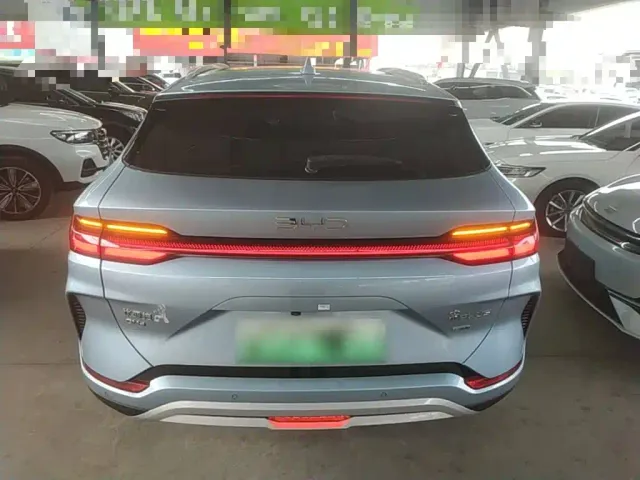BYD Song PLUS — Фото автомобиля 5