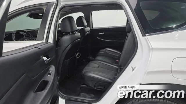 Hyundai Santa Fe New — Фото автомобиля 17