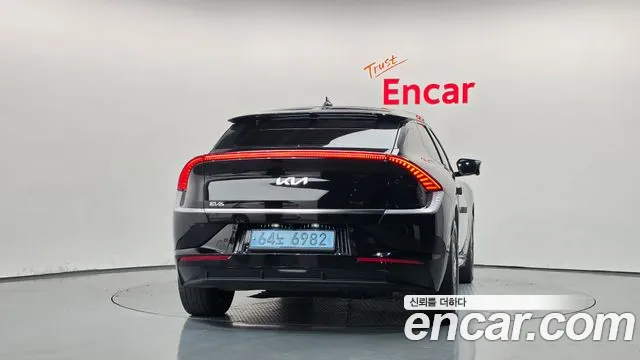 Kia EV6 — Фото автомобиля 4
