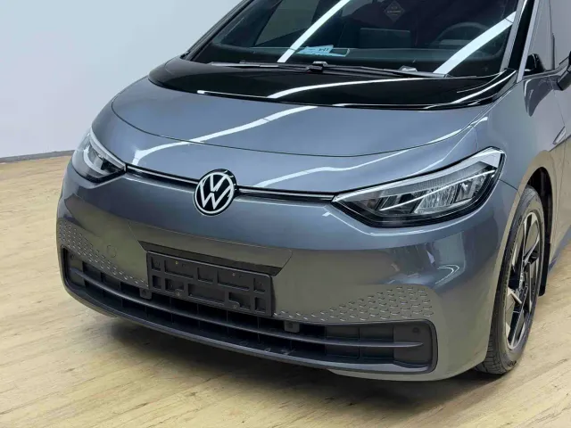 Volkswagen ID.3 — Фото автомобиля 4