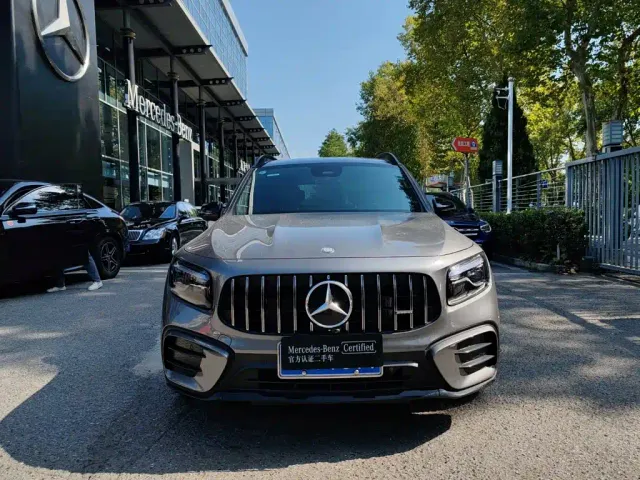 Mercedes-Benz GLB AMG — Фото автомобиля 6