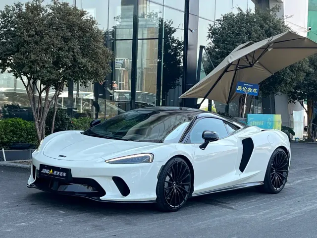 McLaren GT — Фото автомобиля 2