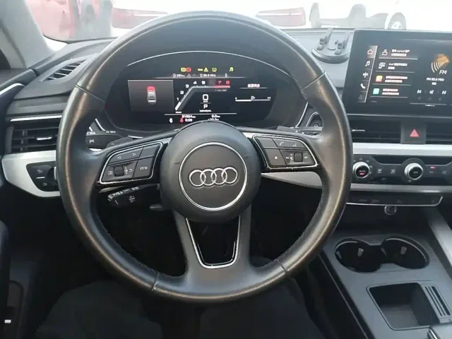 Audi A4L — Фото автомобиля 10