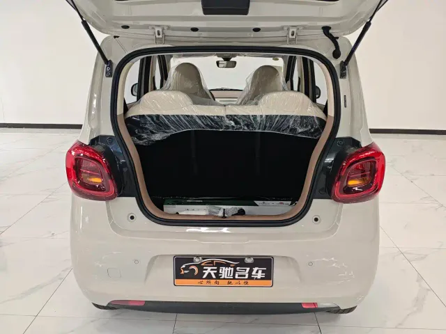 Wuling Hongguang Mini EV — Фото автомобиля 12