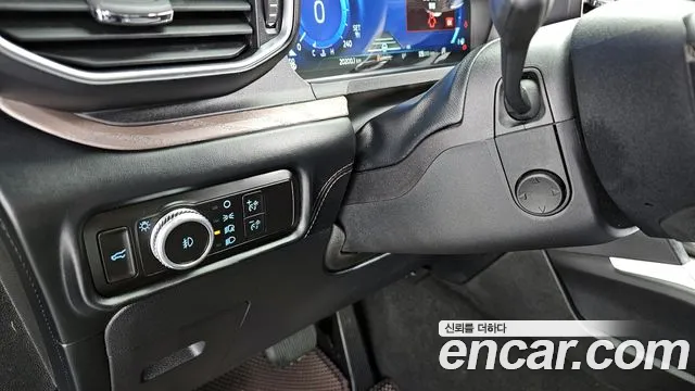 Ford Explorer Generation 6 — Фото автомобиля 14
