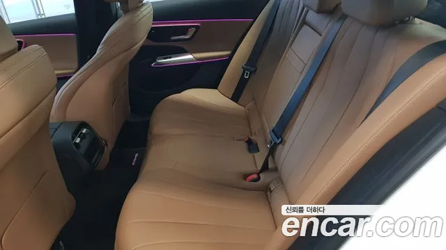 Mercedes-Benz E-Class W214 — Фото автомобиля 20