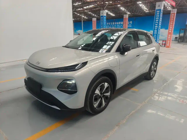 Changan Qiyuan Q05 — Фото автомобиля 2