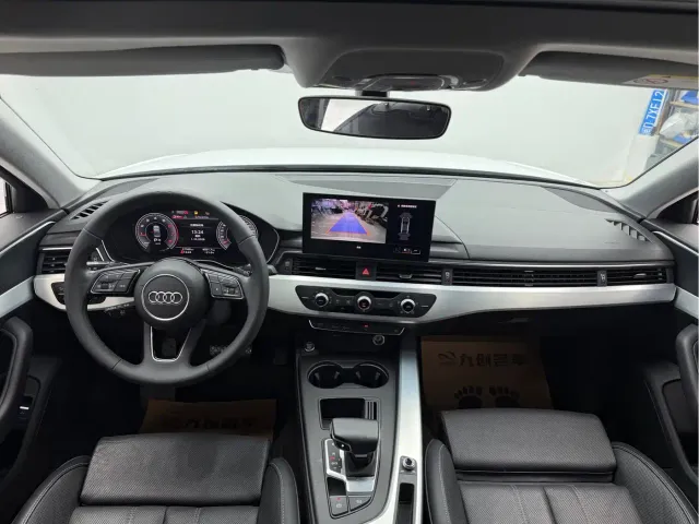 Audi A4L — Фото автомобиля 5