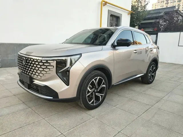 Changan CS55 Plus — Фото автомобиля 6