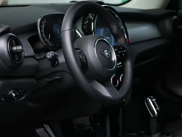 MINI Hatch — Фото автомобиля 14