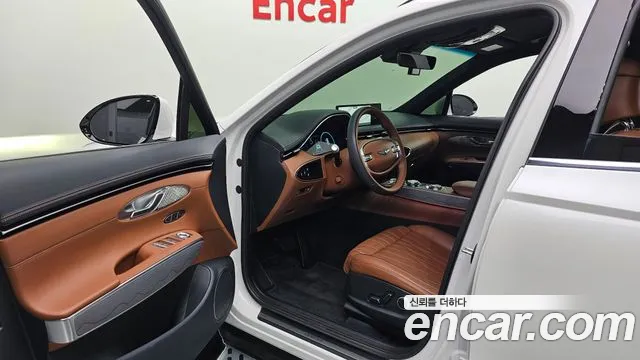 Genesis GV70 2.5T Бензин AWD — Фото автомобиля 10