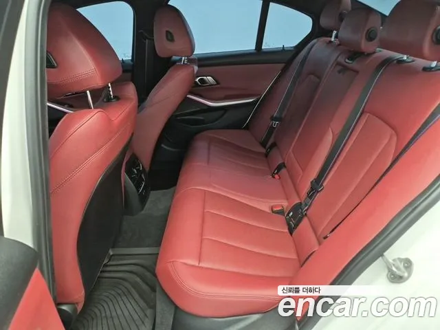 BMW 3 Series G20 — Фото автомобиля 12