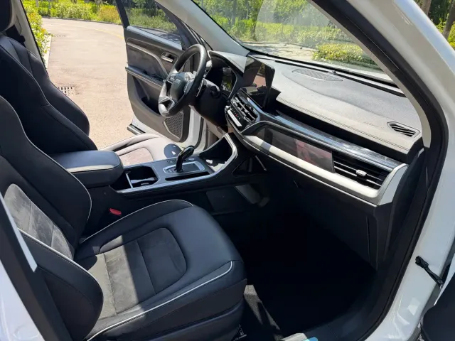 Haval H6 — Фото автомобиля 11