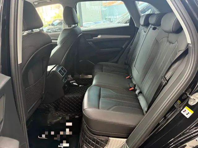 Audi Q5L — Фото автомобиля 6
