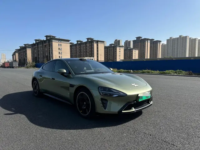 Xiaomi SU7 — Фото автомобиля 3