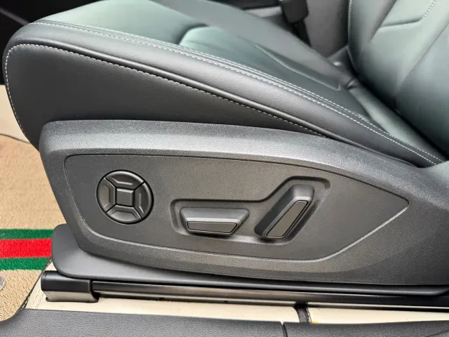 Audi Audi Q3 2024 35 TFSI Progressive Elegance — Фото автомобиля 15