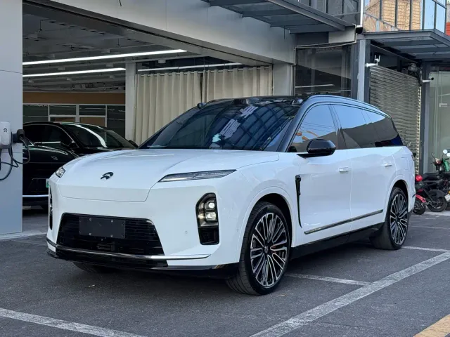 Фотография автомобиля — Nio ES8