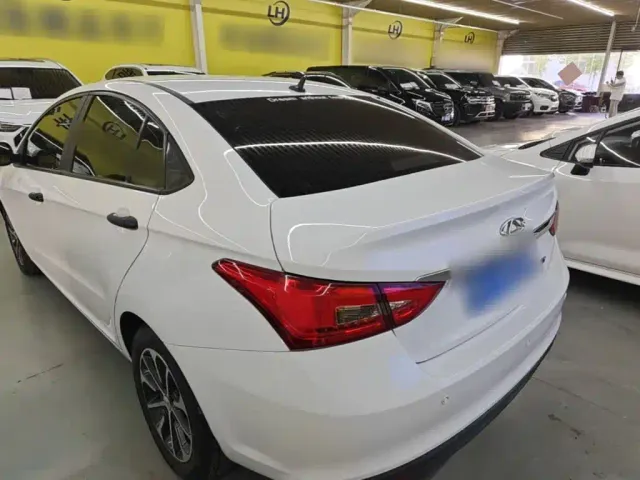 Chery Arrizo 5 — Фото автомобиля 4