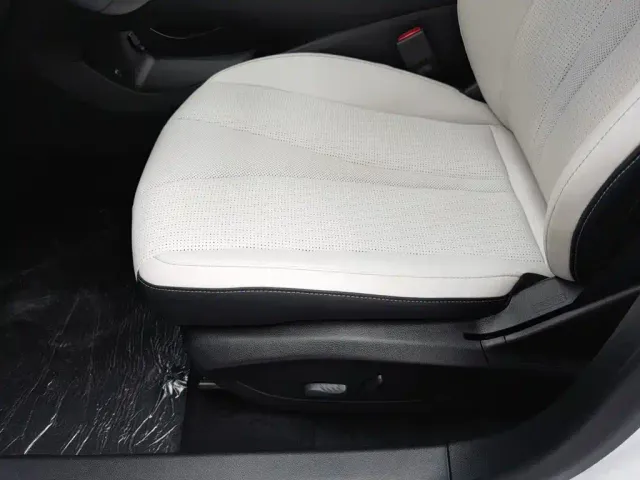 BYD Seal 05 DM-i — Фото автомобиля 20