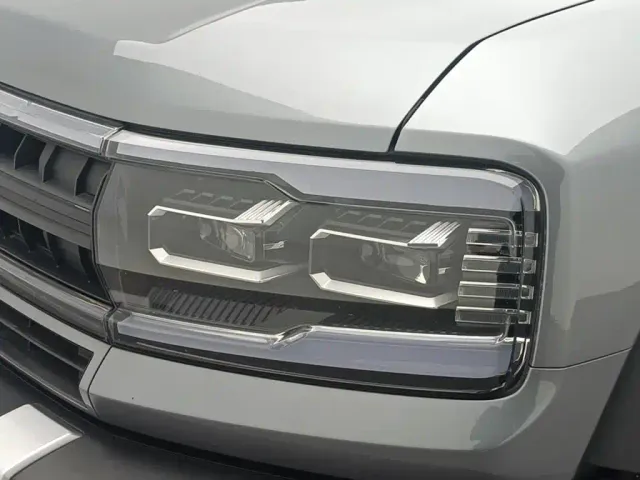 BYD FangChengBao Leopard 5 — Фото автомобиля 13