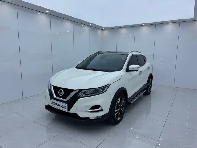 Фотография автомобиля — Nissan Qashqai
