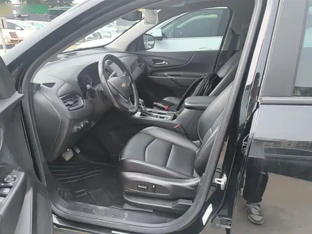 Chevrolet Equinox — Фото автомобиля 14