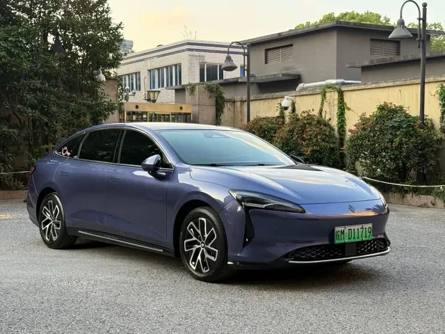 Baojun Xiangjing — Фото автомобиля 3