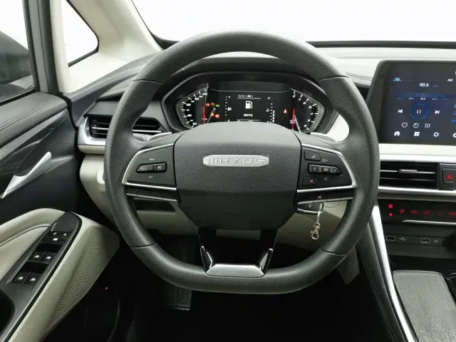 Maxus G50 — Фото автомобиля 11