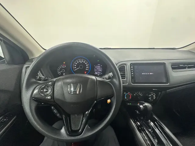 Honda Vezel — Фото автомобиля 8