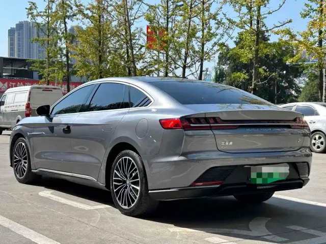 BYD Han — Фото автомобиля 8