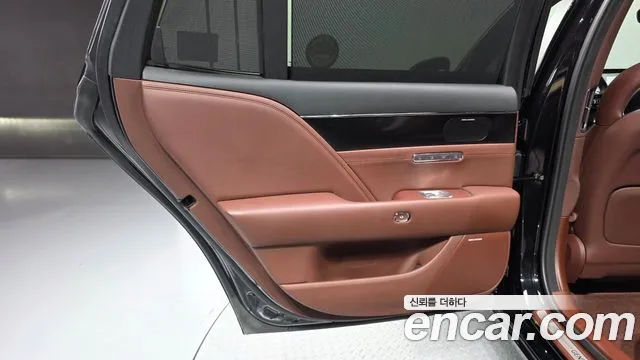Genesis G90 RS4 — Фото автомобиля 14
