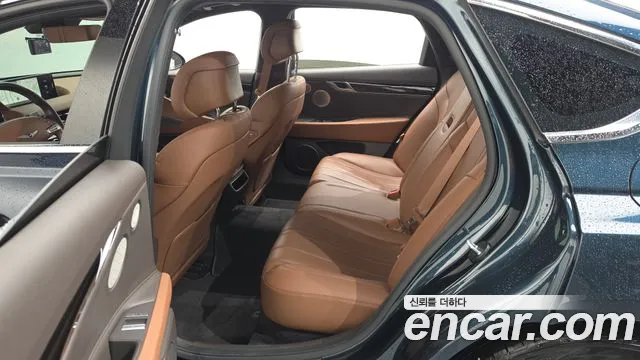 Genesis G80 Бензин 2.5 турбо 2WD — Фото автомобиля 10
