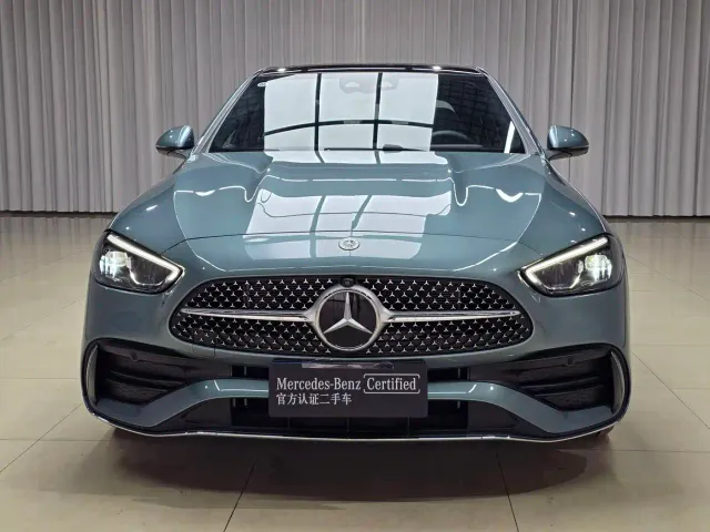 Mercedes-Benz C-Class — Фото автомобиля 3