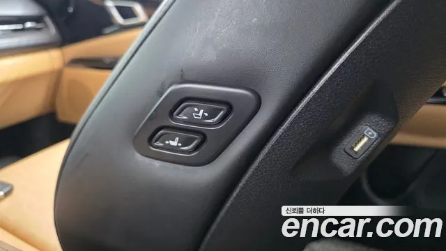 Kia Carnival Generation 4 — Фото автомобиля 24